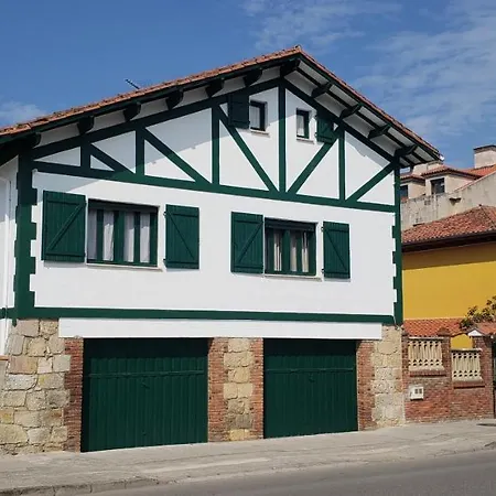 Casa Vasca Сasa de vacaciones *