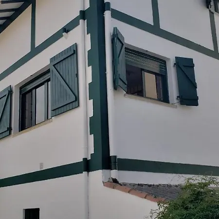 Casa Vasca 펜션 라네스